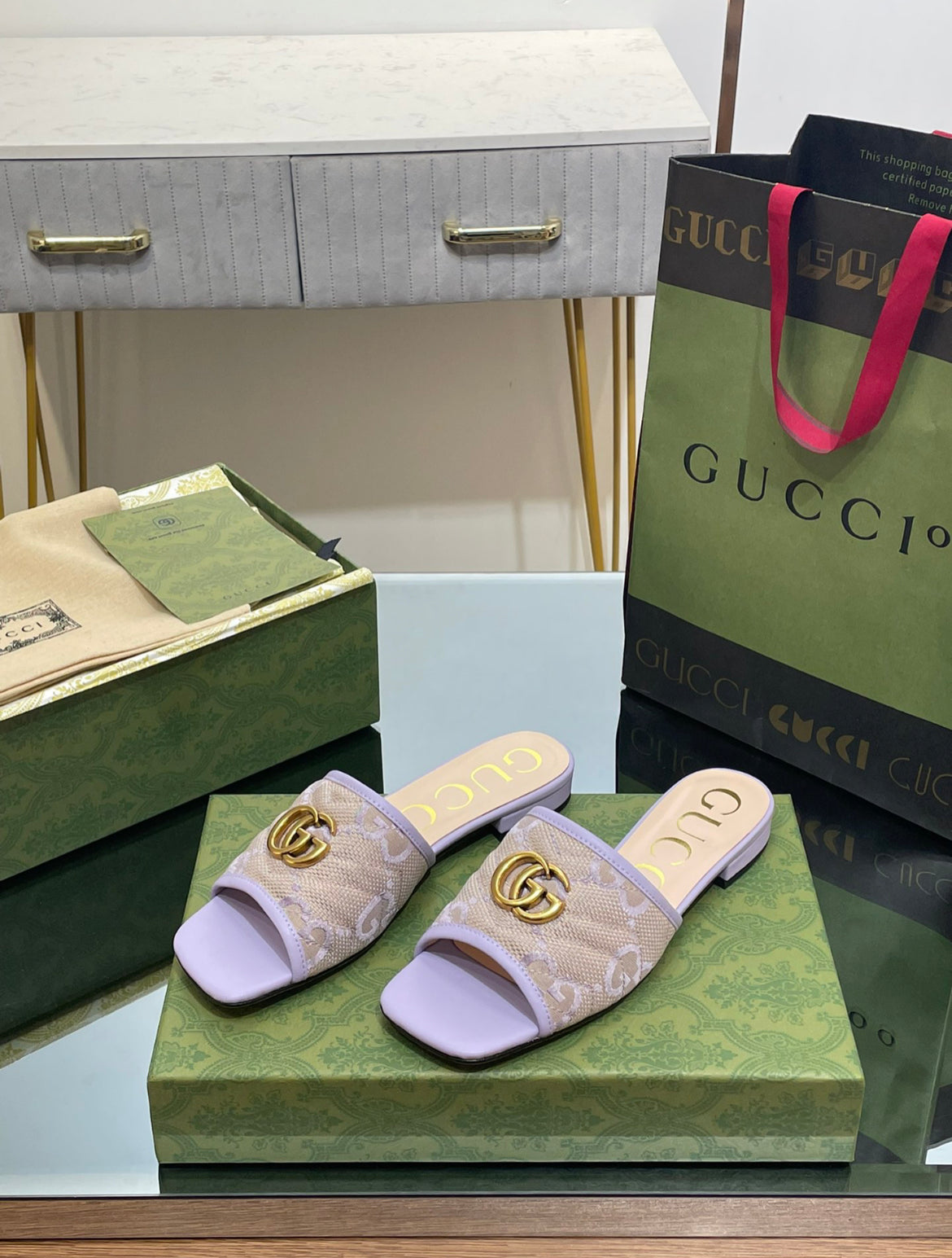 Gucci Slides with logo print