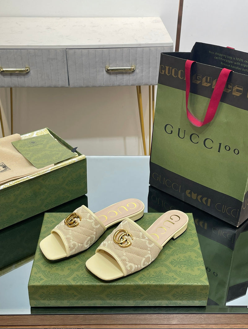 Gucci Slides with logo print